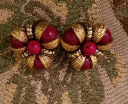 Picture of Red Gold Vintage Clip On Earrings Elegant