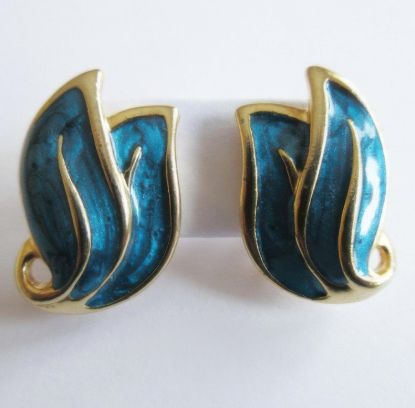 Picture of Gold Tone Aqua Enamel Leaf Clip On Earrings