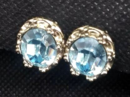 Picture of Vintage Light Blue Faceted Crystal Clip Earrings