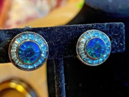 Picture of Vintage Blue Crystal Clip On Earrings Quality